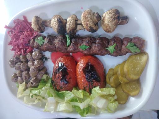 عکس پیتزا ساندویچ رومانو 