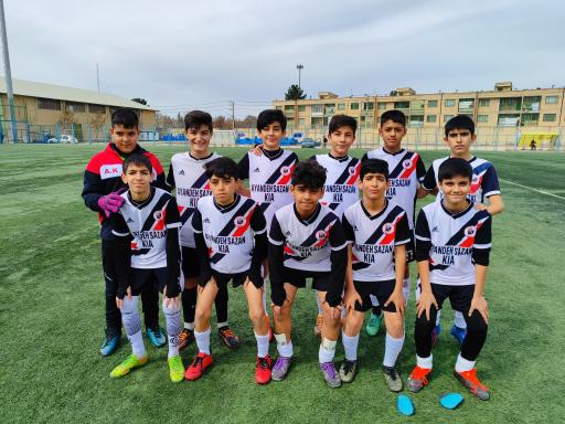 عکس باشگاه آینده سازان کیا