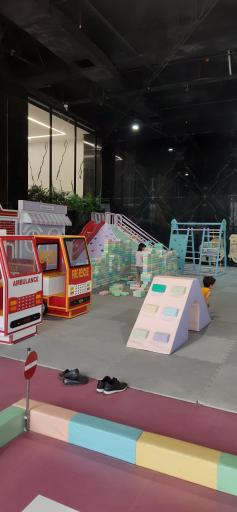 عکس هپی سنتر