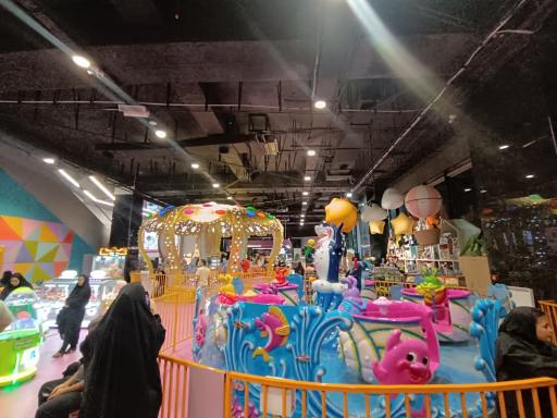 عکس هپی سنتر