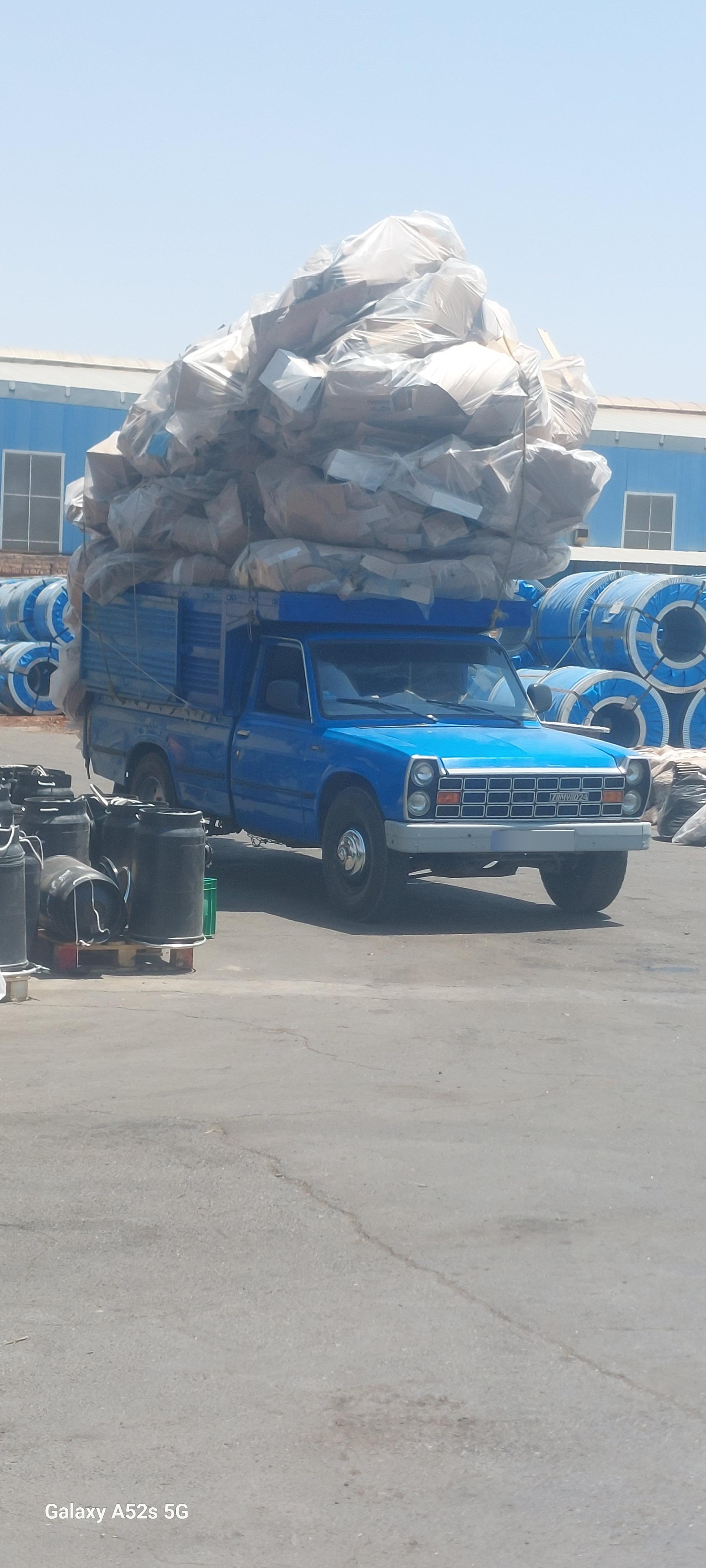 عکس انبار ضایعات نوری 