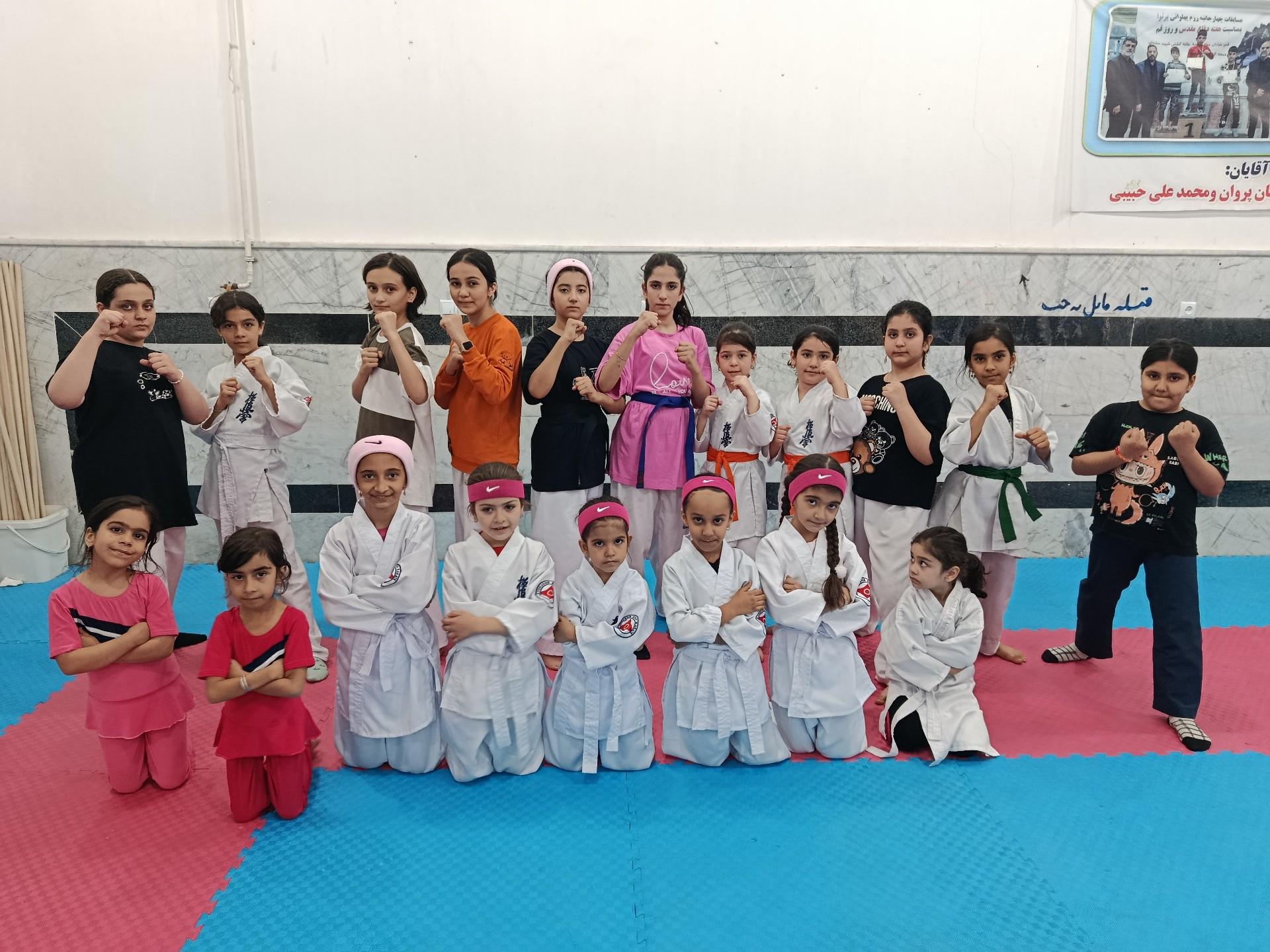 عکس باشگاه ورزشی فرهنگی حضرت خدیجه