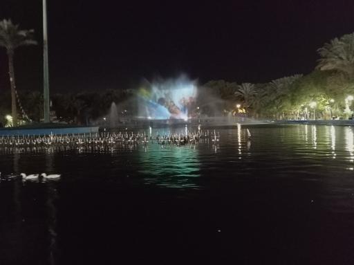 عکس دریاچه تفریحی پارک آهنشهر