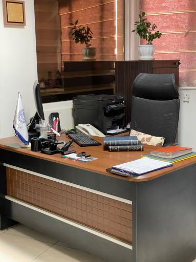 عکس گروه وکلای حق وران