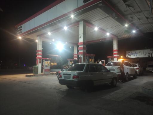 عکس جایگاه سوخت (بنزین و CNG)