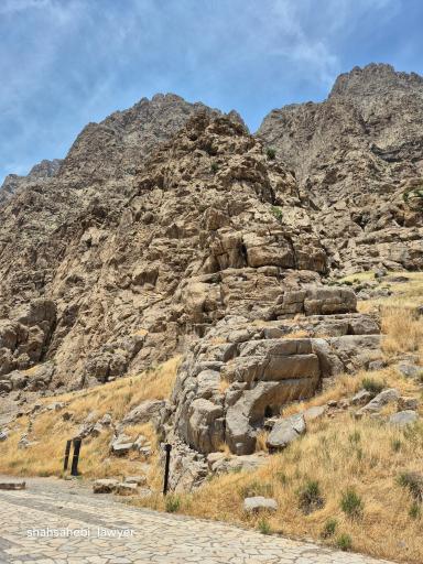 عکس کوه بیستون