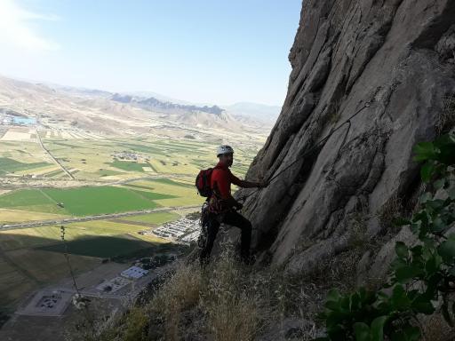 عکس کوه بیستون