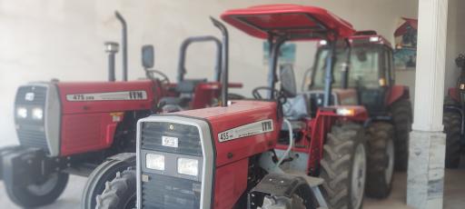 عکس نمایندگی تراکتور سازی تبریز