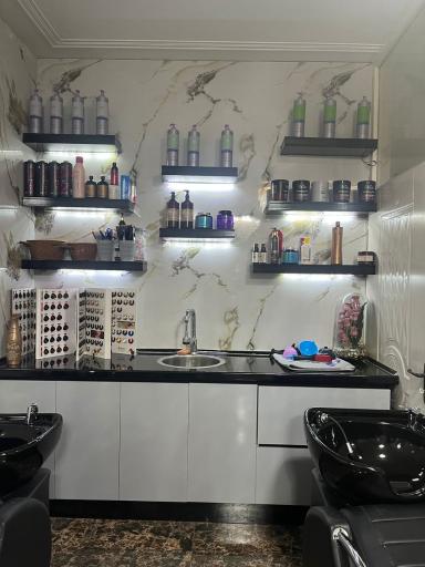 مرکز کراتین بهادران