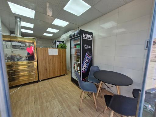 فست فود  ونوس