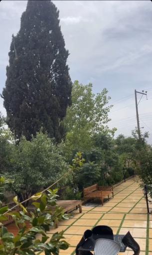 عکس باغ رستوران ایرونی