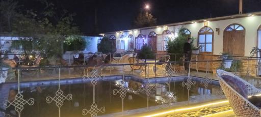 عکس باغ رستوران مقصد