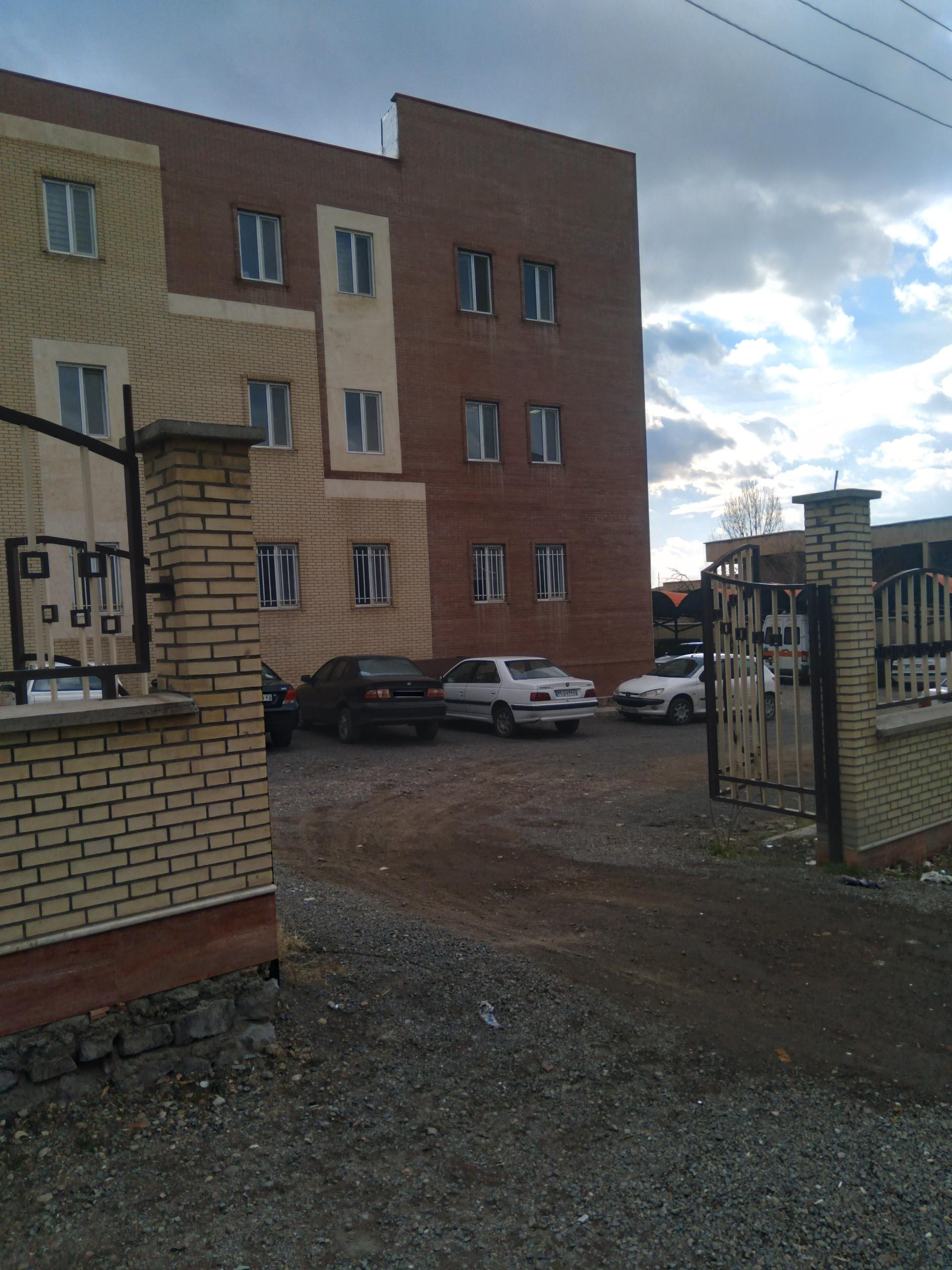 عکس مرکز بهداشت شهرستان هشترود