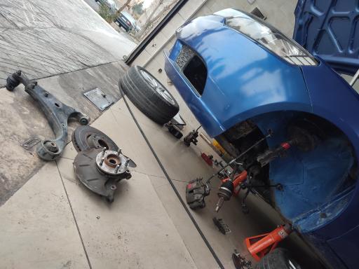 عکس تعمیرگاه تخصصی سوزوکی