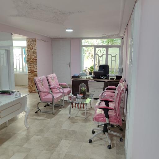 عکس مهدکودک و پیش دبستانی آبنبات چوبی