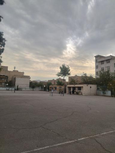 عکس هنرستان پسرانه کار و دانش رهبر انقلاب