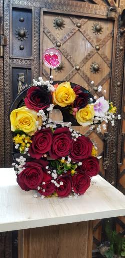 عکس گل فروشی گل سارا