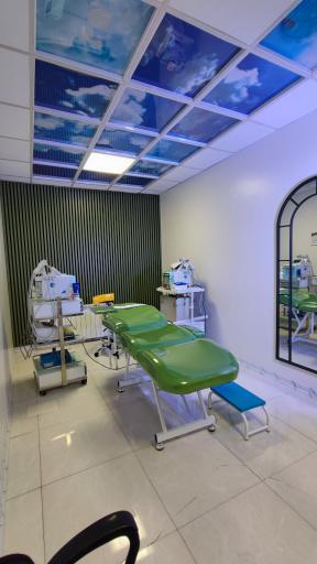 عکس کلینیک پوست و مو ژینو