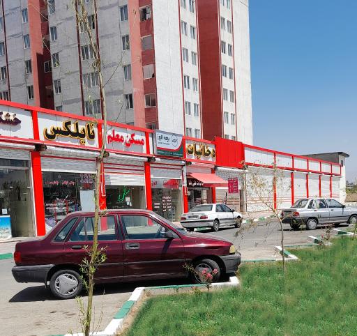 عکس بازارچه دوم مجتمع فرهنگیان