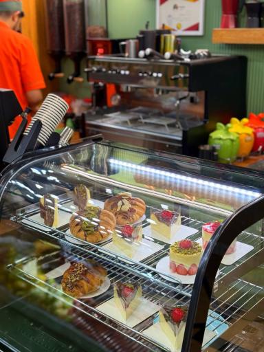 بستنی ولیعصر