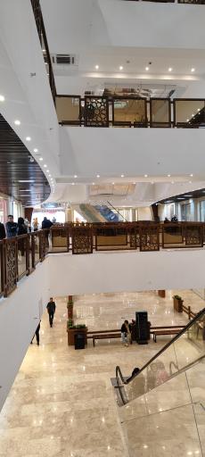 عکس مرکز خرید فیروزه