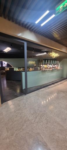 عکس مرکز خرید فیروزه