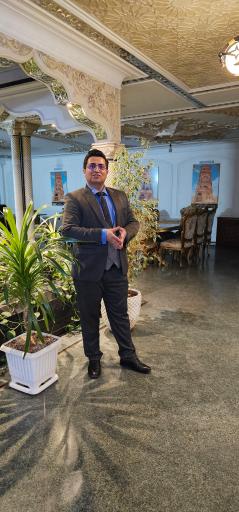 عکس دپارتمان املاک هلدینگ سفیر