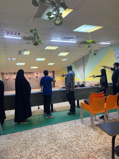 عکس باشگاه تیراندازی تکین