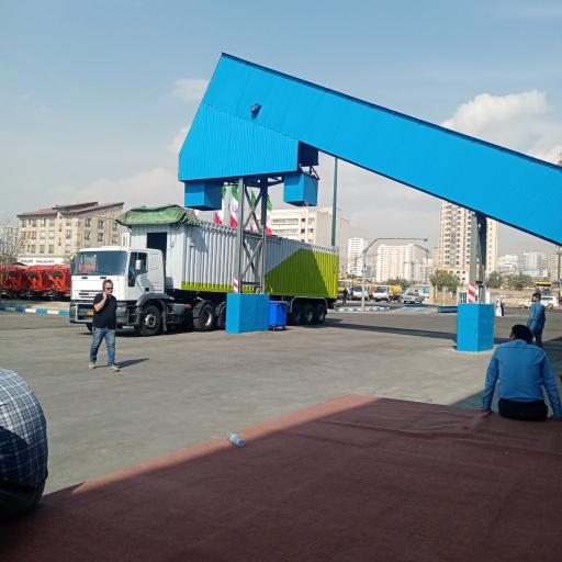 مرکز جمع آوری پسماند شهری