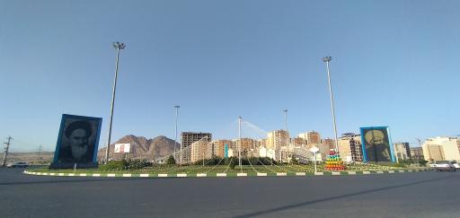 عکس میدان مرجعیت