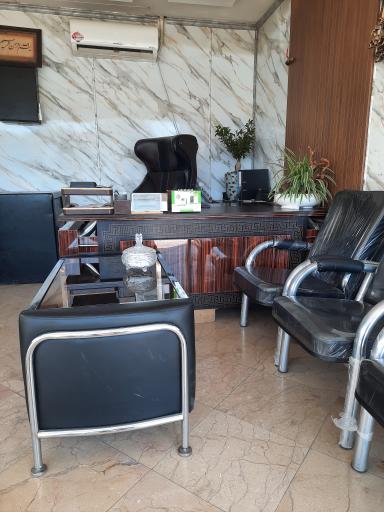 عکس نمایشگاه ماشین ملاصدرا