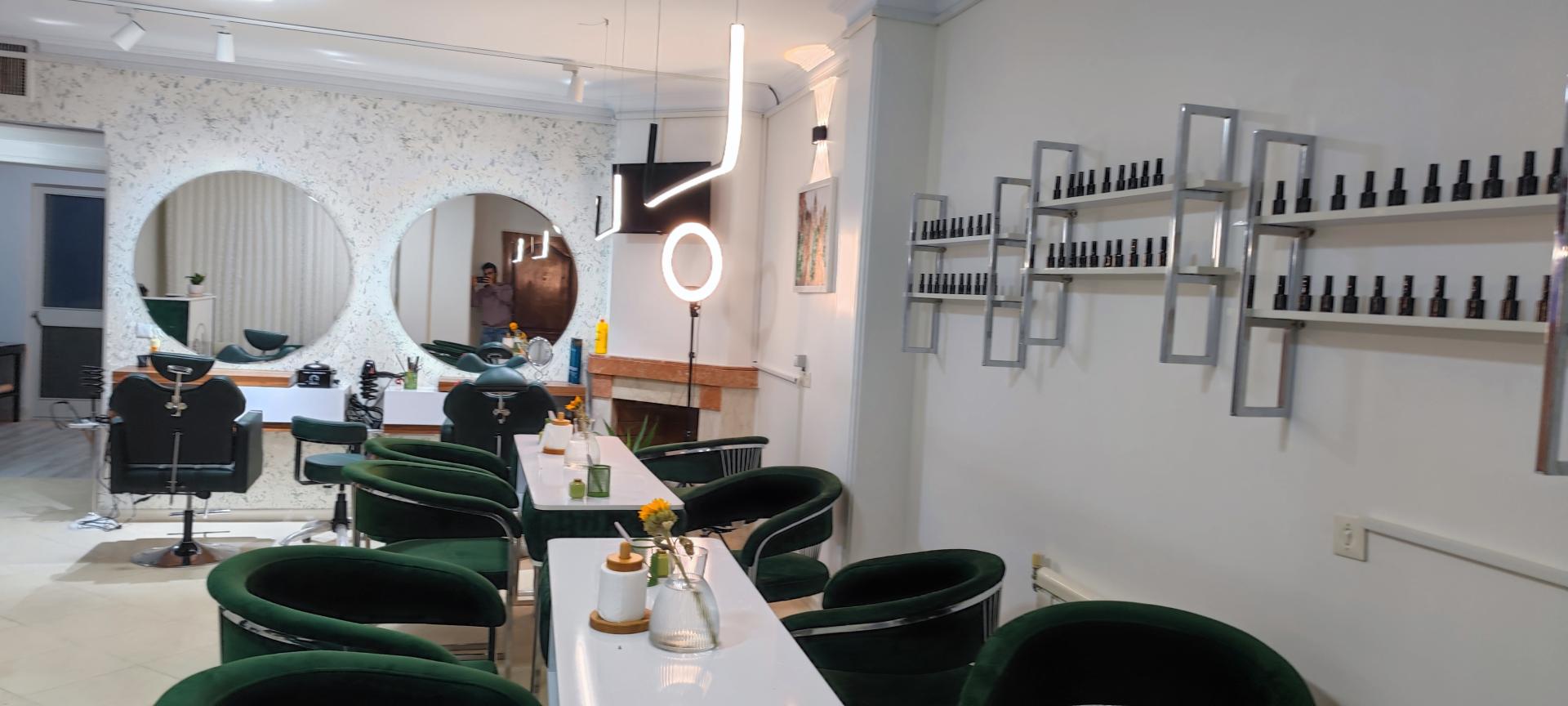 عکس سالن زیبایی آبان