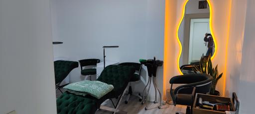 عکس سالن زیبایی آبان