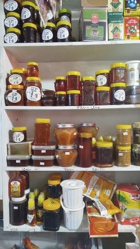 عکس سوپرمارکت و لبنیاتی نمونه