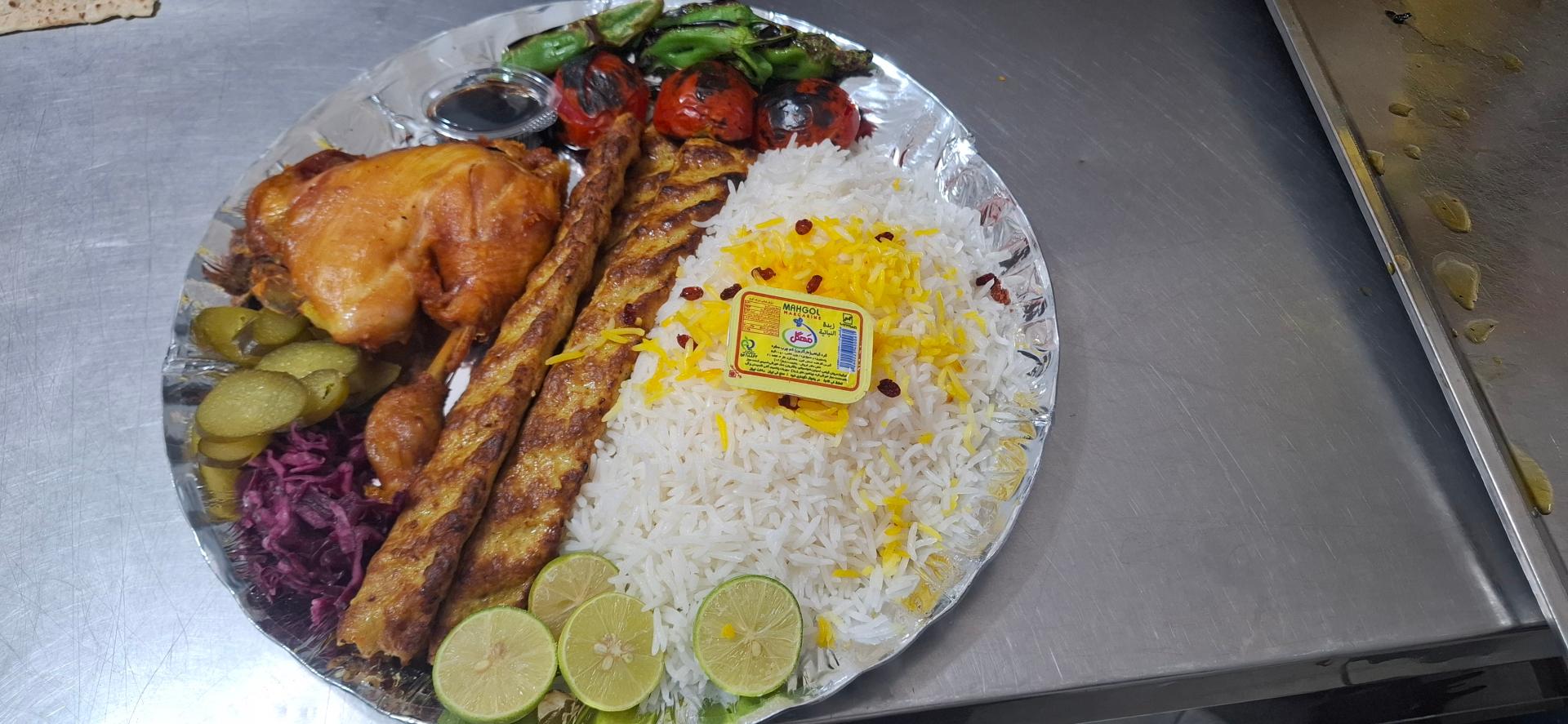 عکس رستوران بختیاری