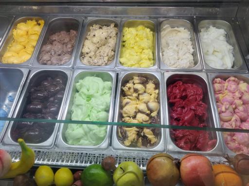 عکس آبمیوه بستنی دوندرما جلاتو