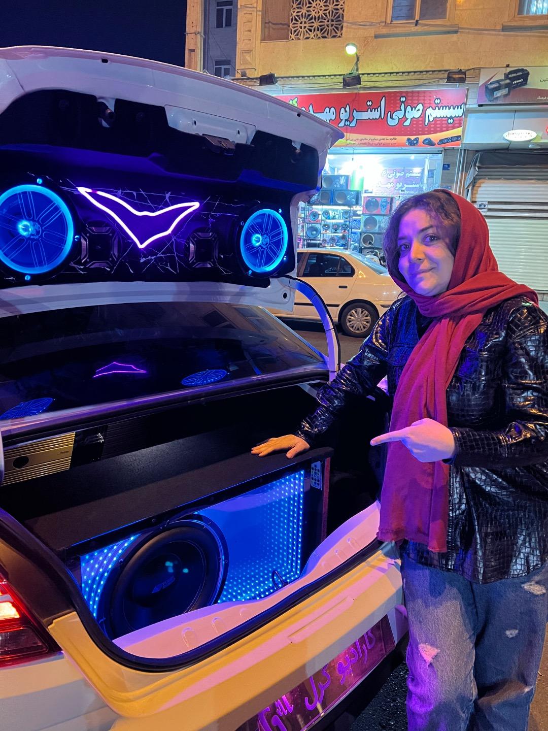 عکس کارادیوگرل