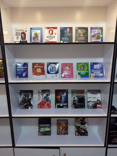 عکس خدمات کامپیوتر و کافی نت امیدموناکو