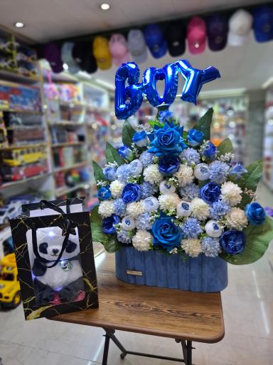 عکس دنیای اسباب بازی و کادویی کارن