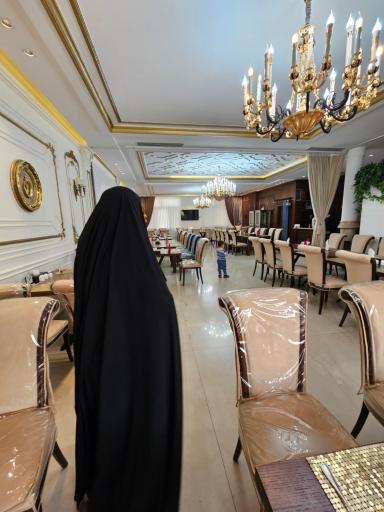 عکس رستوران ماه بهشت