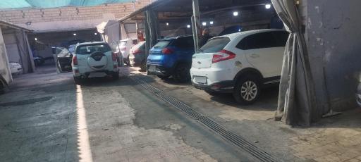 عکس تعمیرگاه خودروهای چینی یگانه