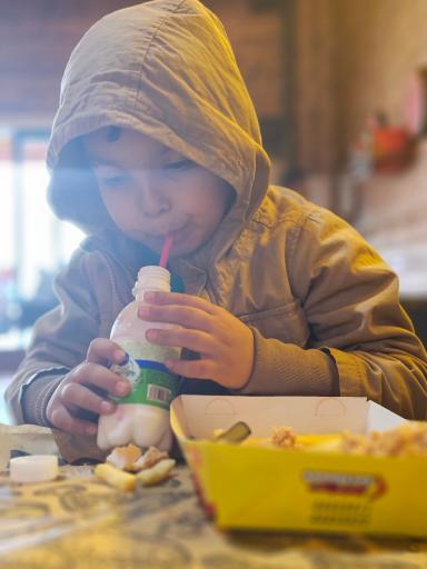 عکس فست فود بومرنگ