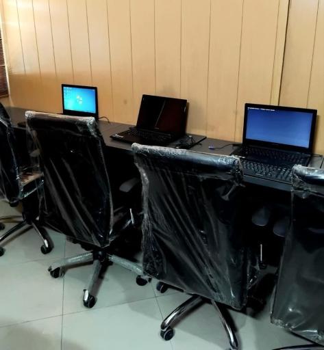 عکس آموزشگاه فنی و حرفه ای جمشید حساب