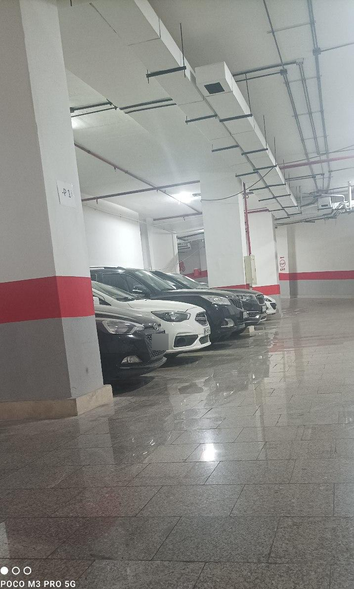 عکس پارکینگ هیواد