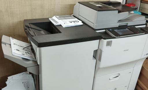 عکس مجموعه چاپ و استودیو عکس باثمر