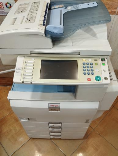 عکس مجموعه چاپ و استودیو عکس باثمر