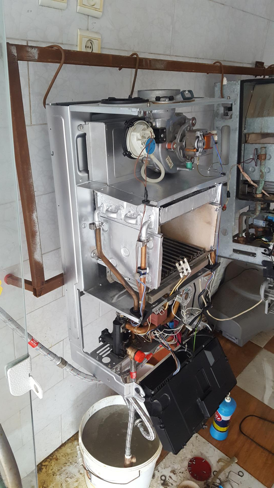 عکس خدمات فنی پاسارگاد