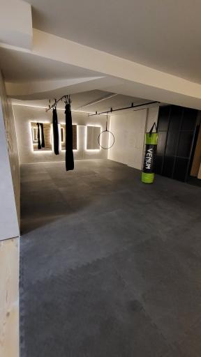 عکس باشگاه ورزشی ژنیک مخصوص بانوان