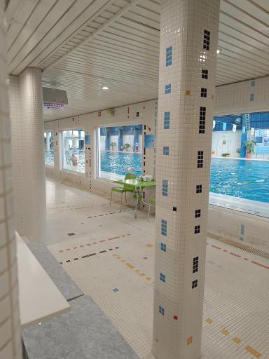 عکس استخر دانشگاه شریف تهران