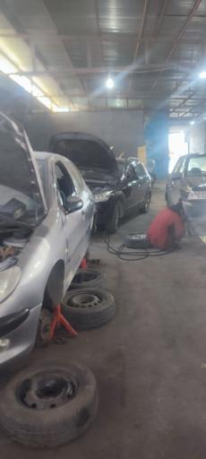 عکس فروشگاه لوازم یدکی رئیسی  